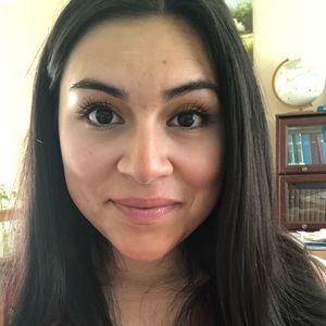 Meet your Posher, Lidia